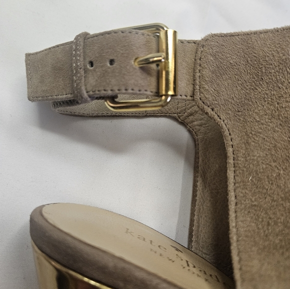Kate Spade New York Womens Brown Suede Open Toe Heel Sandal Wit Gold Heel Size 9 - Picture 10 of 13